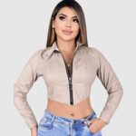 chaqueta cuerina mujer Colombia, chaqueta crop cuerina, chaqueta negra corta mujer, chaqueta estilo moto cuerina