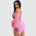 Vestido Crochet Sexy con Aberturas y Espalda Descubierta